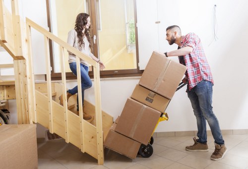 Example of load-based storage pricing for a small home clear-out in Raynerslane